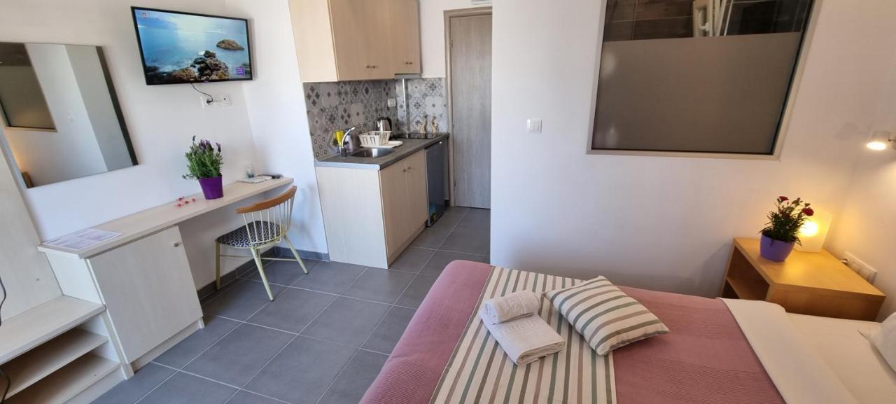 Ammos Hotel Ajía Triáda Eksteriør bilde
