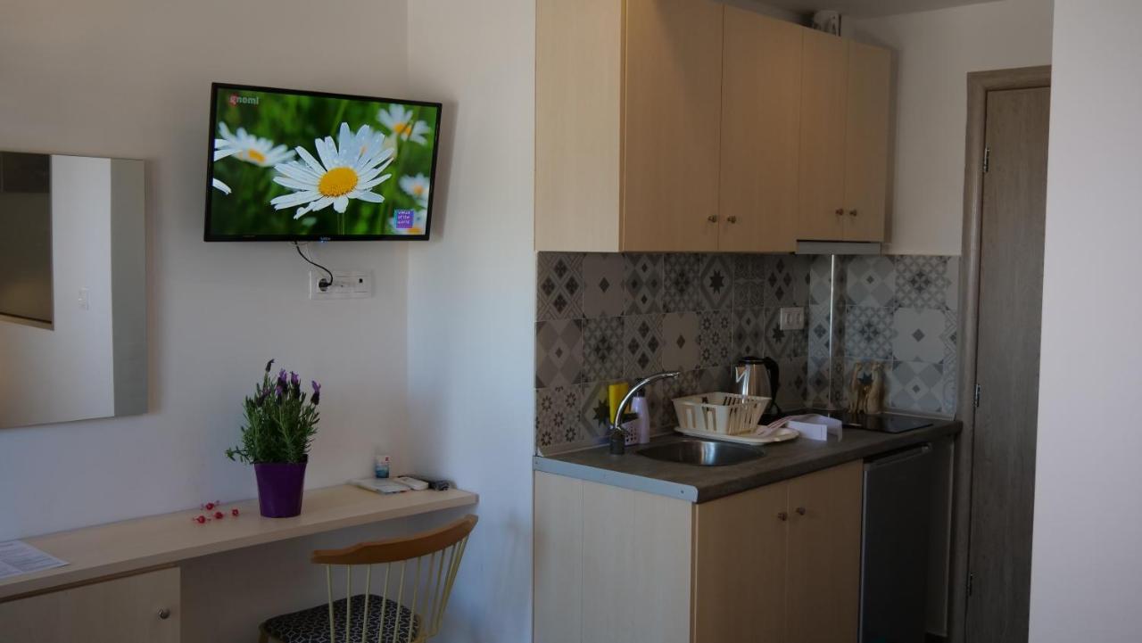 Ammos Hotel Ajía Triáda Eksteriør bilde