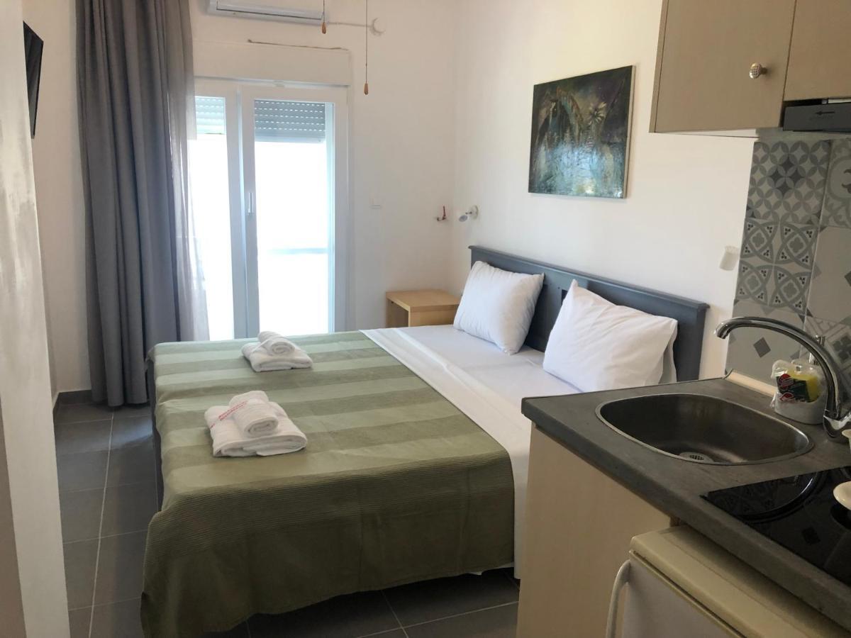 Ammos Hotel Ajía Triáda Eksteriør bilde